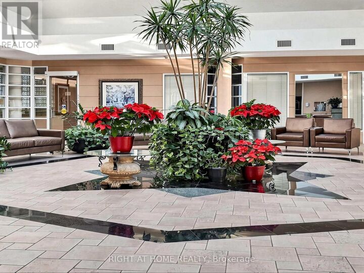 Property Photo: 5 Concorde Place 505 ON M3C 3M8