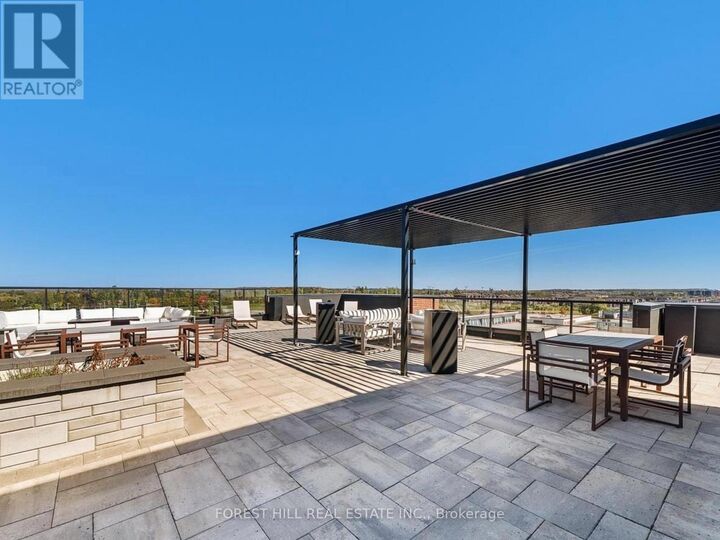 Property Photo: 681 Yonge Street 309 ON L4N 4E8