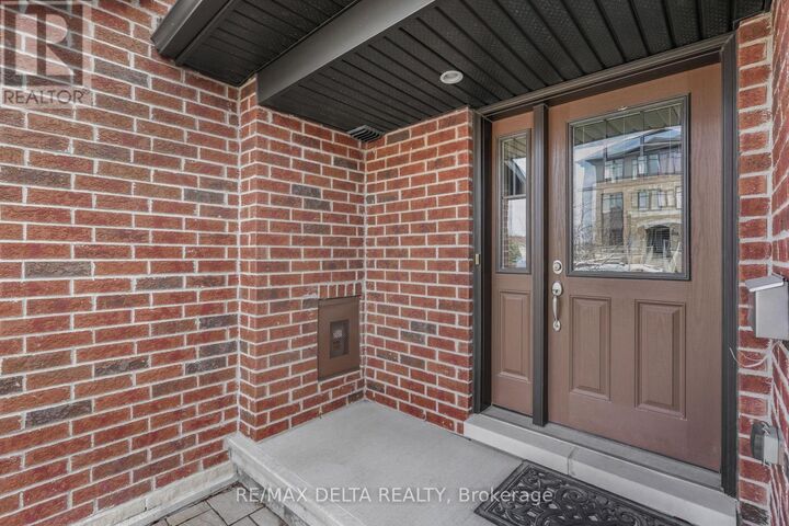 Property Photo:  2225 Marble Crescent  ON K4K 0G9 