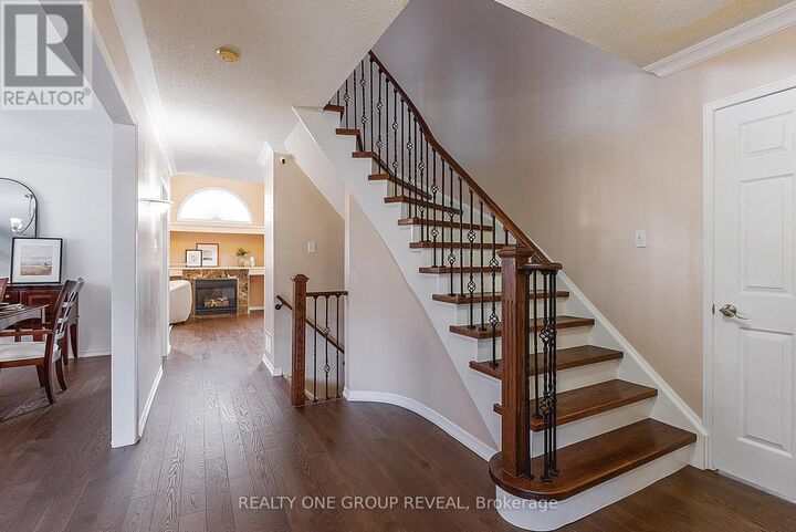 Property Photo:  37 Wetherburn Drive  ON L1P 1M7 