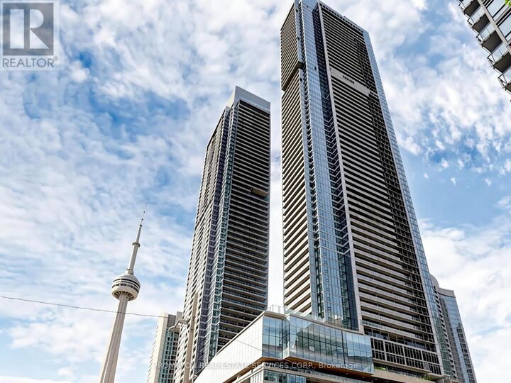 Property Photo:  3 Concord Cityplace Way 7203  ON M5V 0X4 