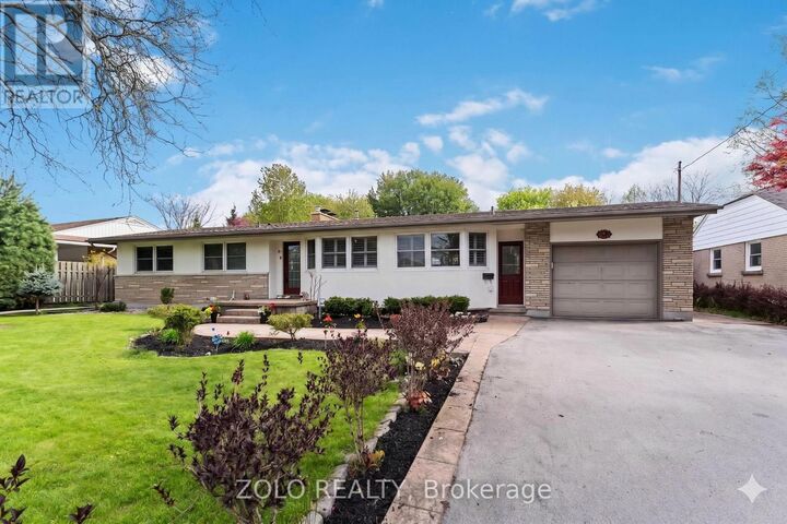 Property Photo:  9 Brookside Avenue  ON L3M 1V8 