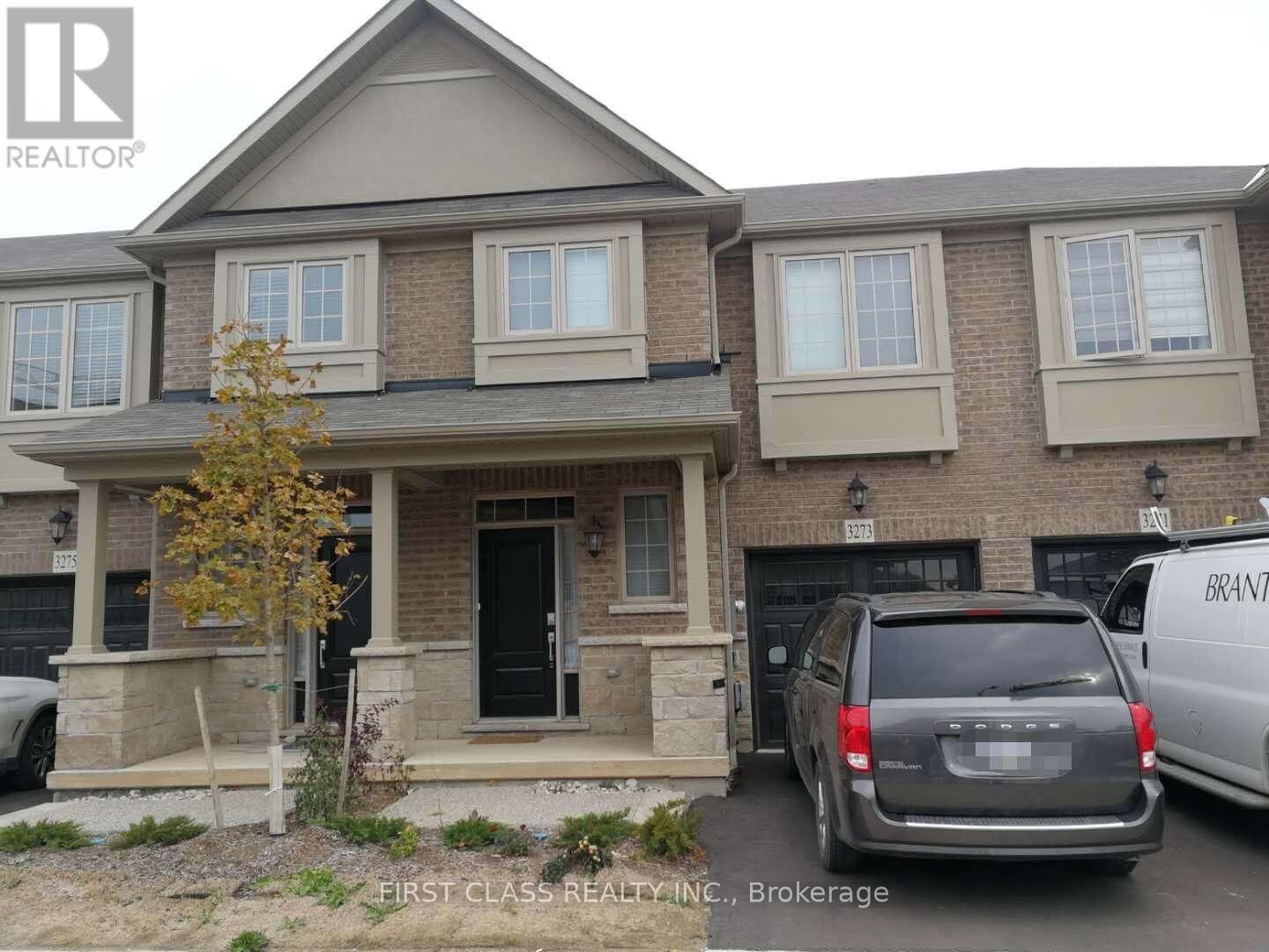 Property Photo:  3273 Mockingbird Common Court  ON L6H 0W9 