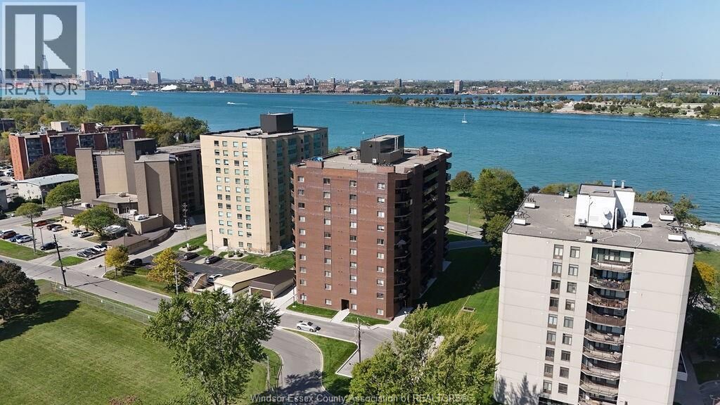 Property Photo:  3663 Riverside Drive East 904  ON N8Y 4V3 