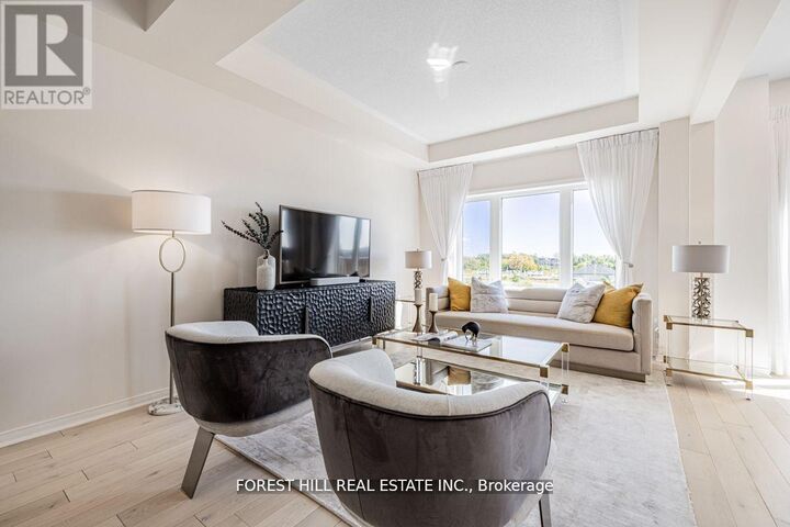 Property Photo:  16 Hartney Drive  ON L4S 0J8 