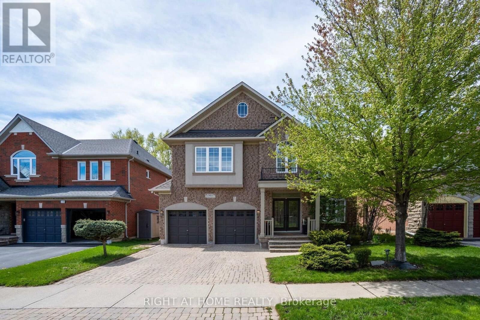 Property Photo:  2461 Whistling Springs Crescent  ON L6M 5G4 