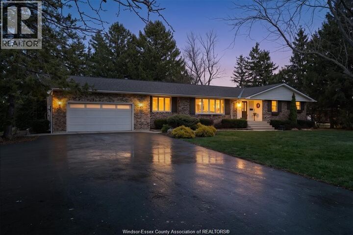 Property Photo:  95 Lapointe Street  ON N8M 2X4 