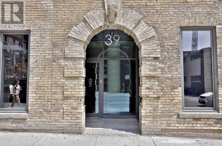 Property Photo:  39 Sherbourne Street 901  ON M5A 0L8 