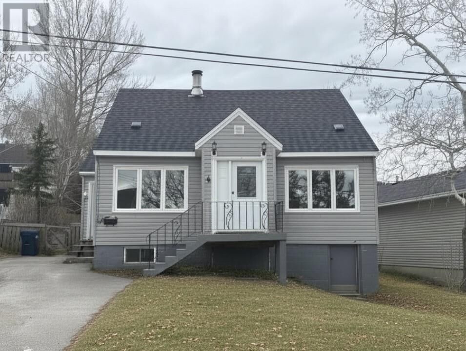 Property Photo:  4 Gale Street  NL A2H 5R4 