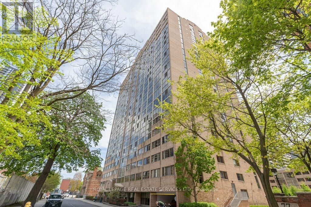 Property Photo: 15 Maitland Place 409 ON M4Y 2X3