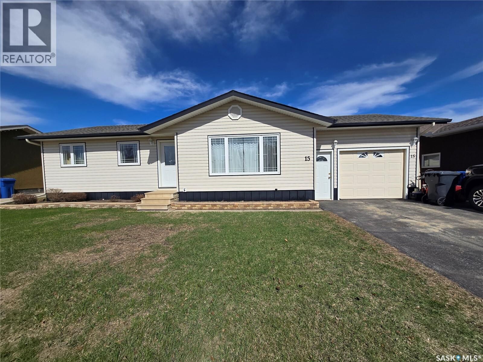 Property Photo:  15 Mackenzie Drive  SK S3N 3M6 