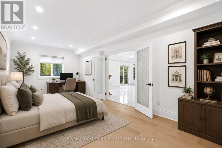 Property Photo: 32 Orchard Park Drive ON M1E 3T7