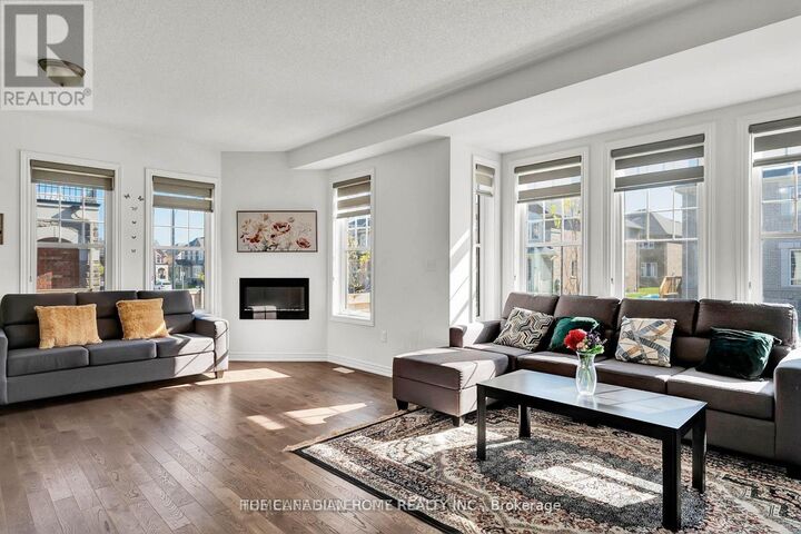 Property Photo:  31 Bushwood Tr Trail  ON L7A 5J7 