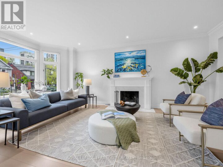 Property Photo:  159 Hillsdale Avenue East  ON M4S 1T4 