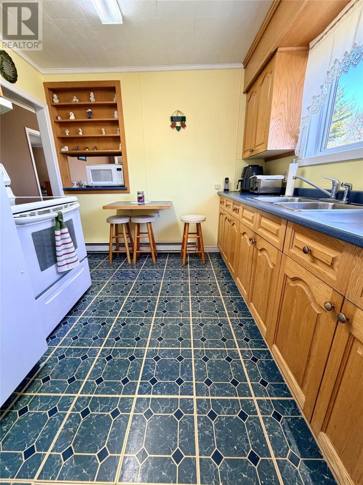 Property Photo:  4 Erin Place  NL A2B 1C4 