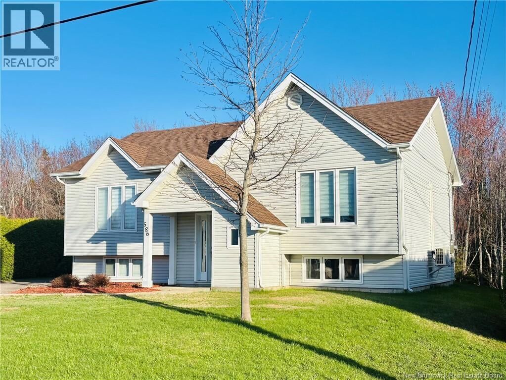 Property Photo:  586 Rue Breau  NB E1X 1B5 