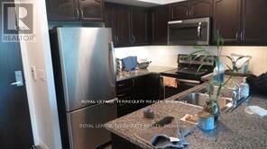 Property Photo:  25 Lower Simcoe Street 812  ON M5J 3A1 