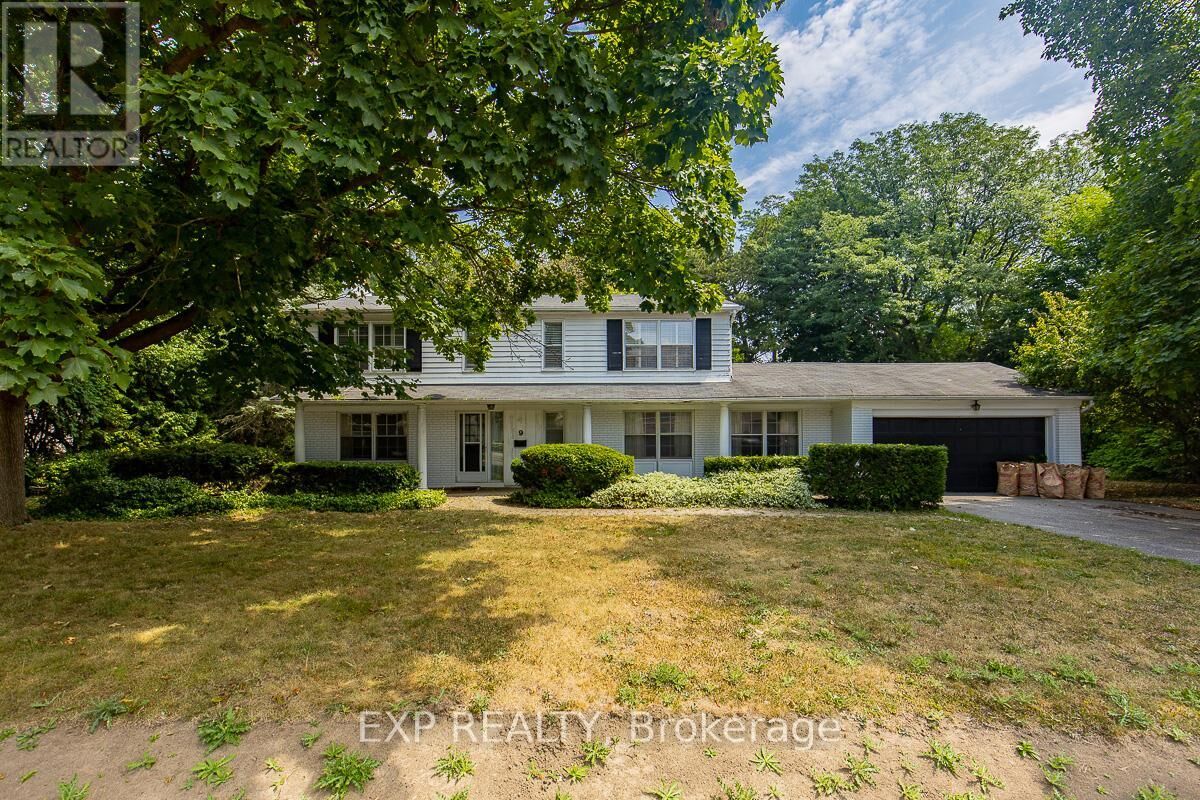 Property Photo:  9 Laureleaf Road  ON L3T 2X2 