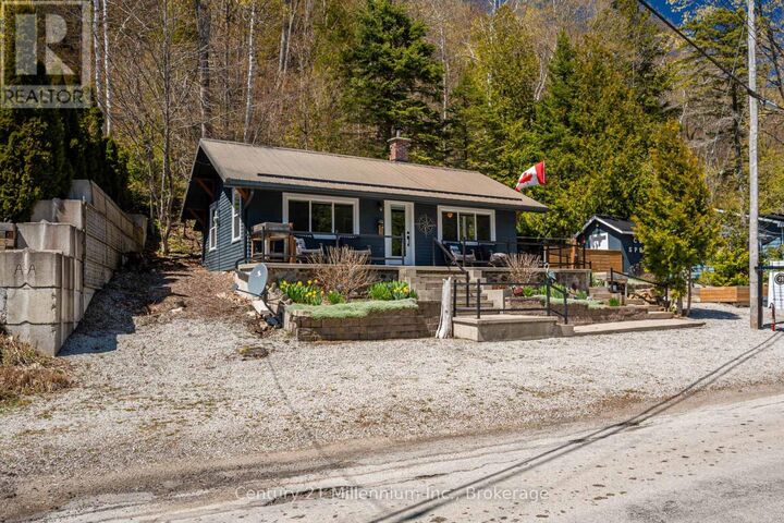 Photo de la propriété:  199 Mallory Beach Road  ON N0H 2T0 