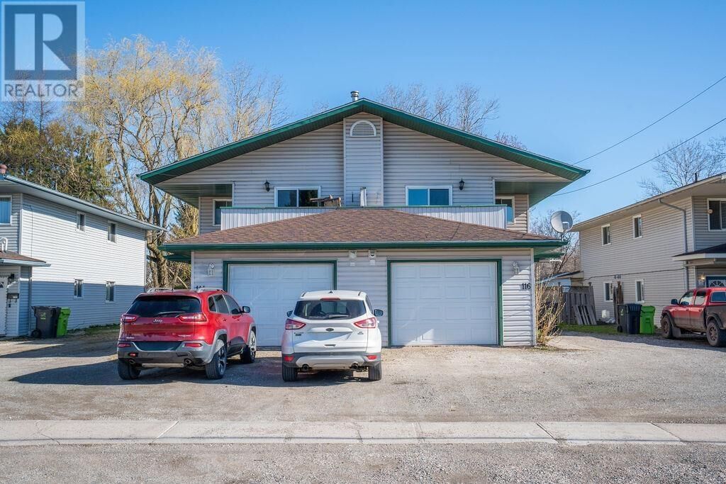 Property Photo: 114-116 East Balfour St ON P6C 1X5