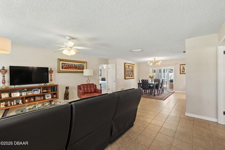 Property Photo: 40 Sandra Drive FL 32176