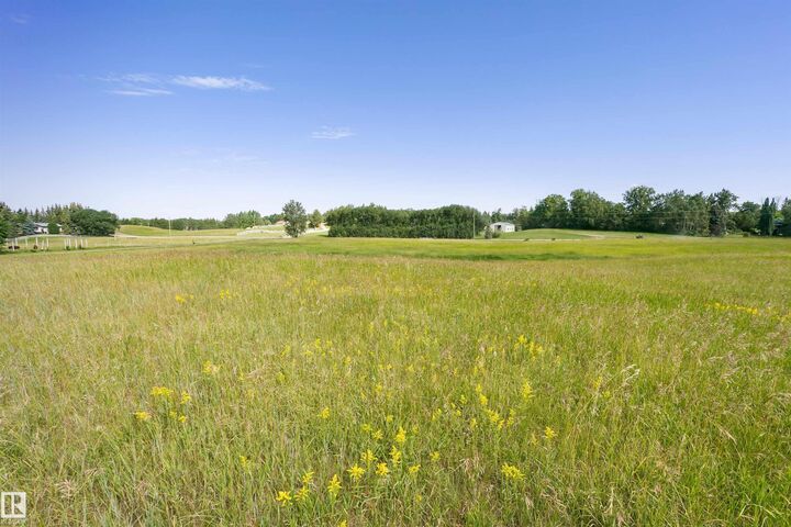 Property Photo:  4808 50 Avenue  AB T0E 2A0 