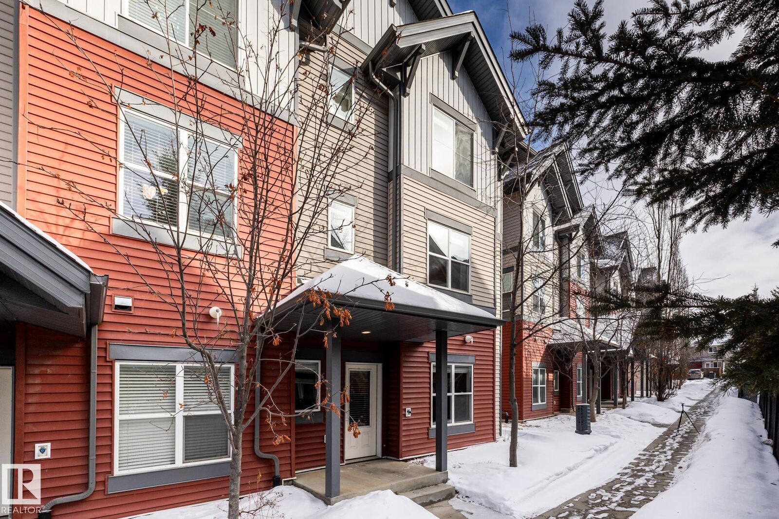 Property Photo:  655 Watt Boulevard SW 21  AB T6X 0Y2 