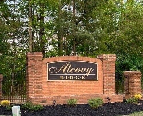 Property Photo:  1628 Alcovy Ridge Crossing Crossing  GA 30052 