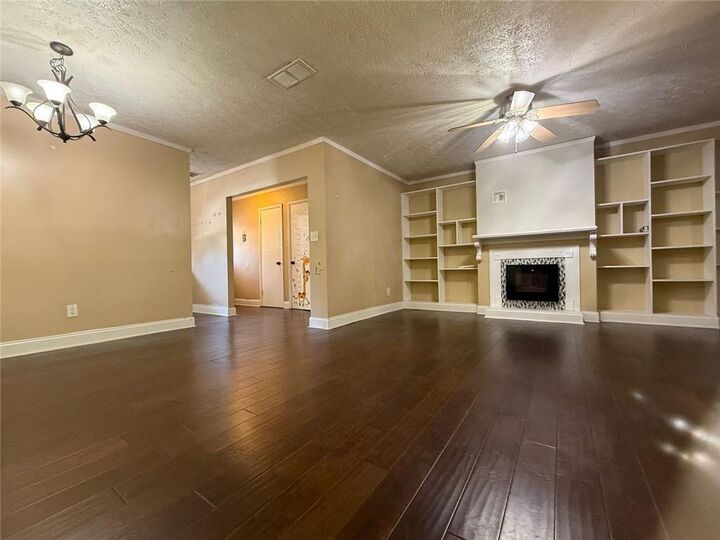 Property Photo: 1072 Thrasher Court NW GA 30093