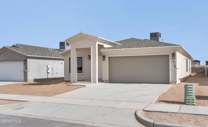 Property Photo: 3813 Perspective Street TX 79938
