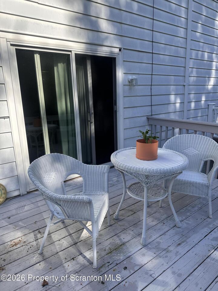 Property Photo:  107 Keystone Hills Road 405  PA 18419 
