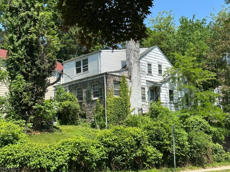 Property Photo: 203 Conway Court NJ 07079