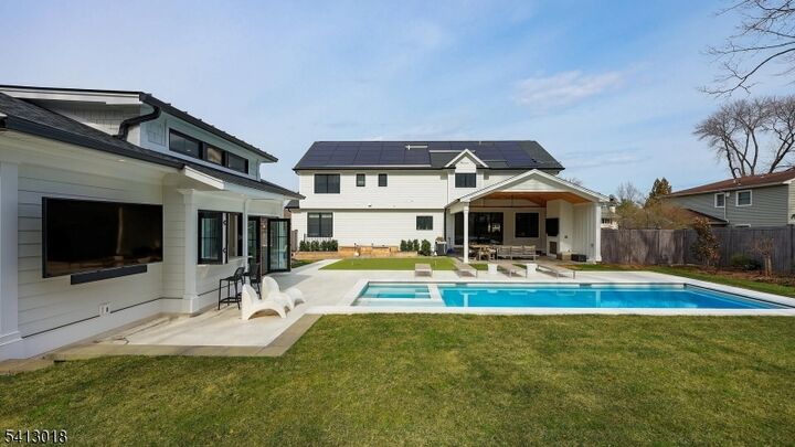 Property Photo:  1613 Rising Way  NJ 07092 