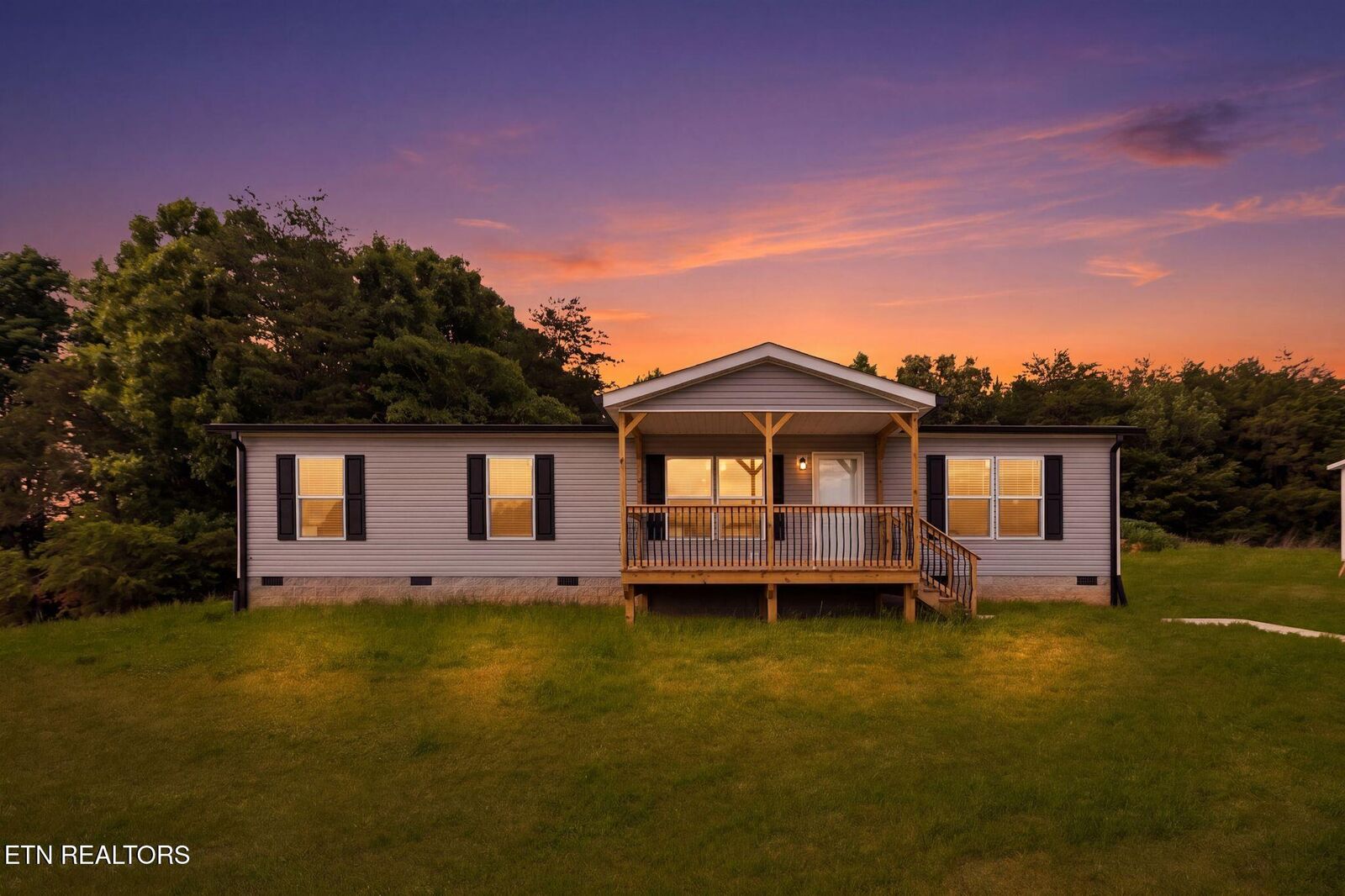 Property Photo:  285 County Road 784A  TN 37331 