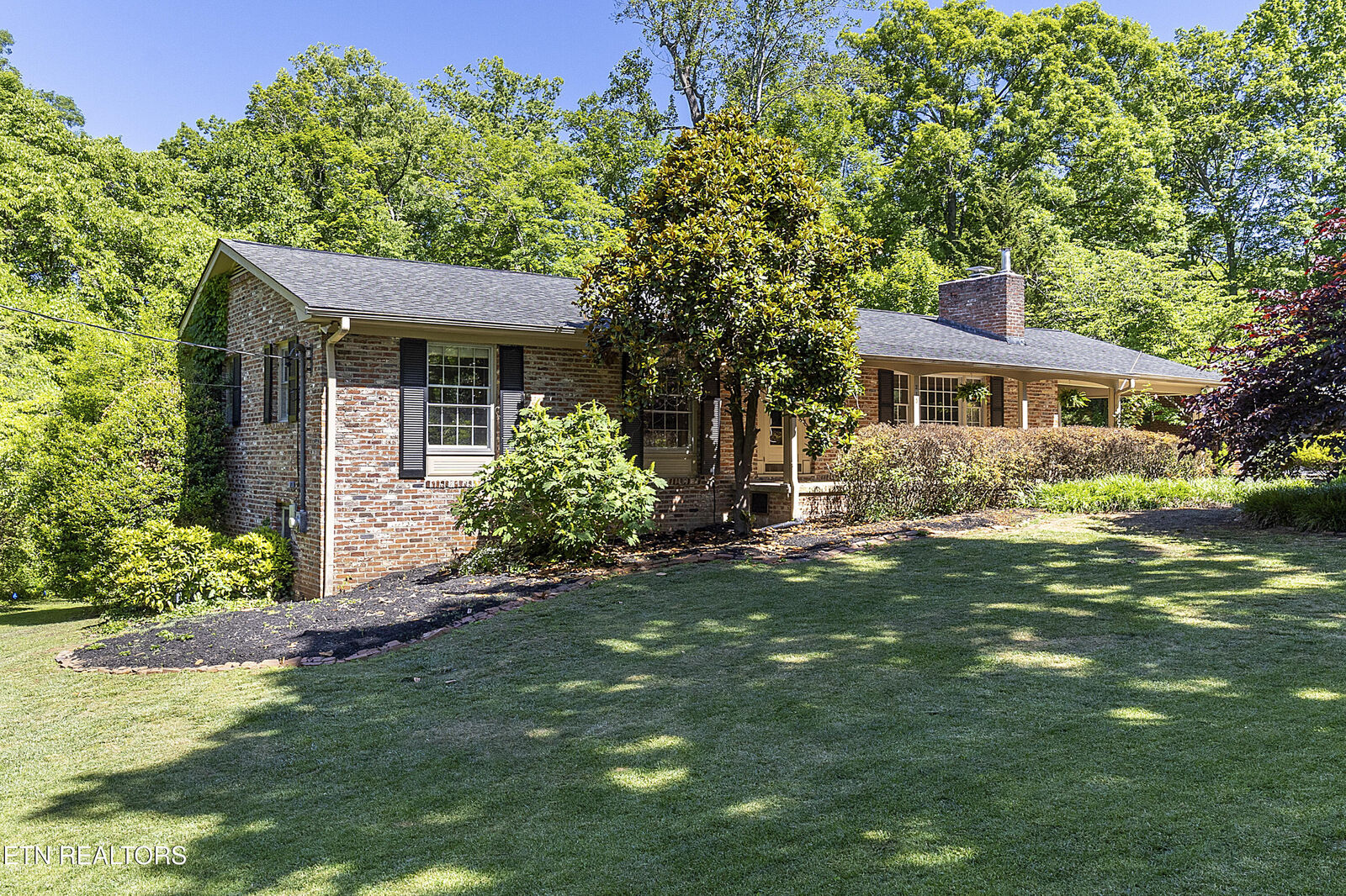 Property Photo: 213 Beechwood Drive TN 37920