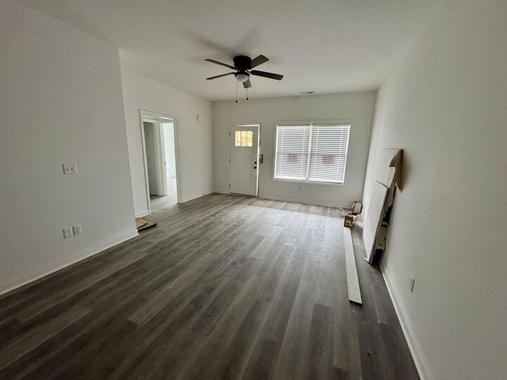 Property Photo: 836 Ridgewood Drive 4 KY 40403