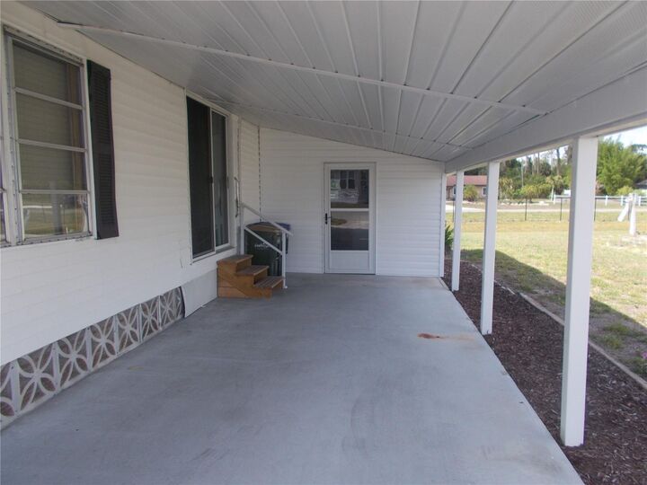 Property Photo:  5154 Palena Boulevard  FL 34287 