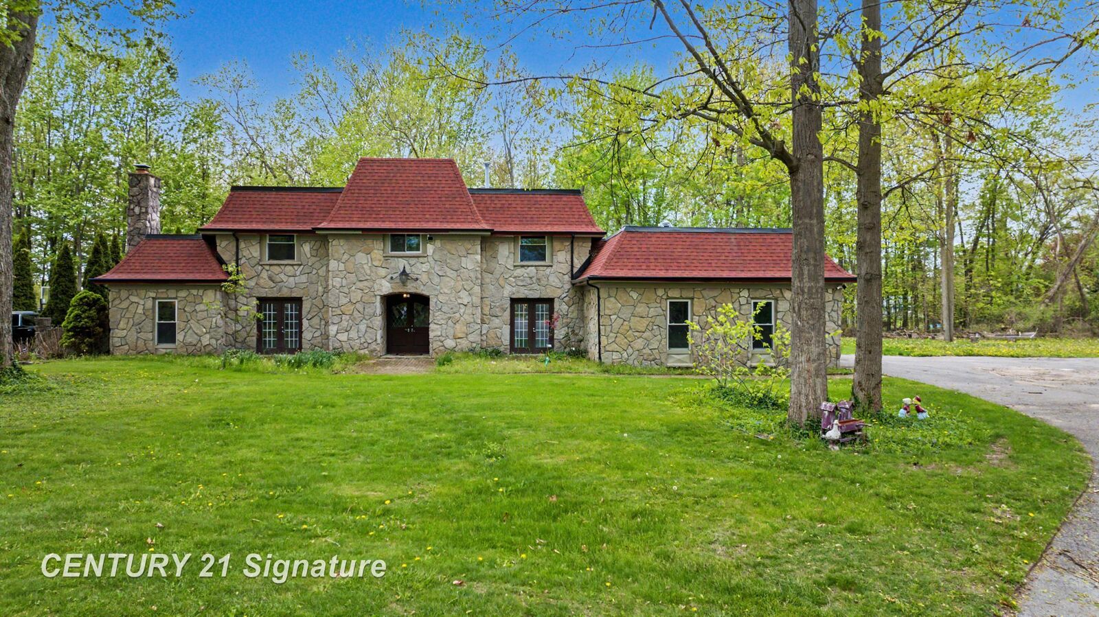 Property Photo:  3463 Highland Drive  MI 48706 