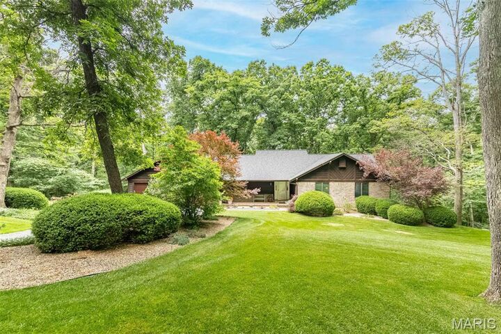 Property Photo:  7 Walnut Ridge Court  MO 63341 