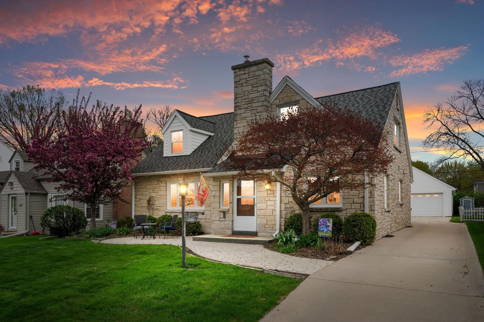 Property Photo:  2556 N 96th St  WI 53226 