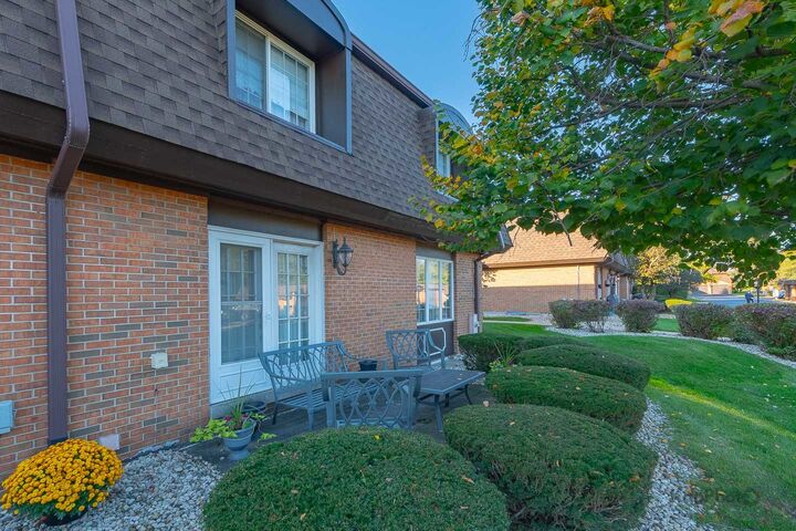 Property Photo:  3232 Chestnut Drive  IL 60422 