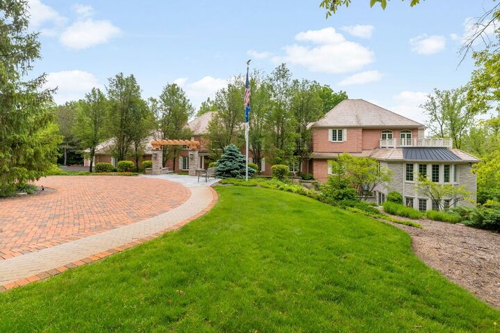Property Photo:  55 S Wynstone Drive S  IL 60010 