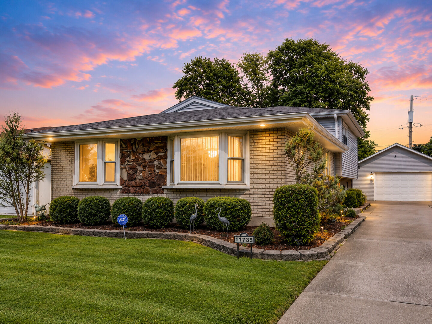 Property Photo:  11735 S Leamington Avenue  IL 60803 