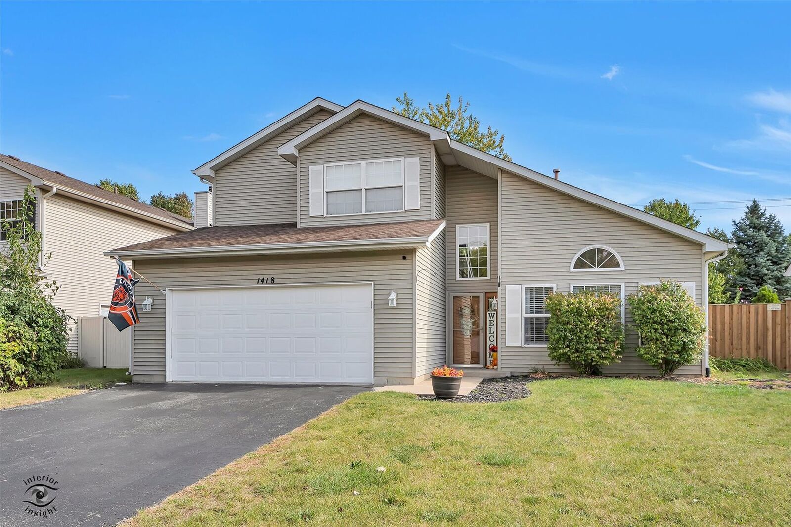 Property Photo:  1418 Major Drive  IL 60586 
