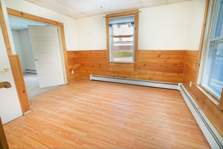 Property Photo:  15 Grace Court  ME 04401 