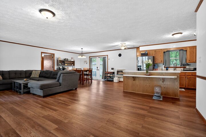 Property Photo:  2818 Blue Springs Rd  TN 37166 