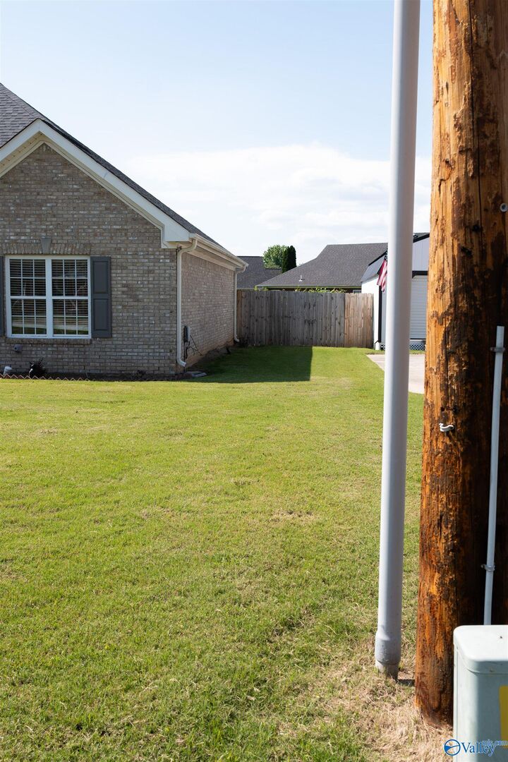 Property Photo:  487 Wilson Mann Road  AL 35763 