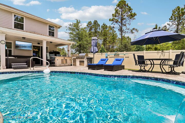 Property Photo:  8053 Guild Way  FL 32222 