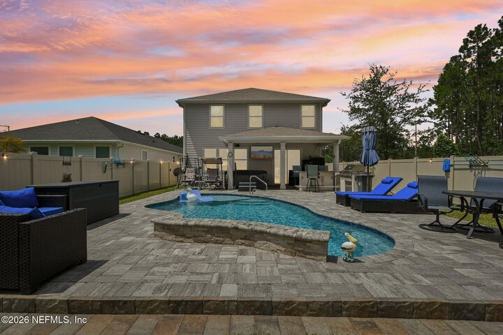 Property Photo:  8053 Guild Way  FL 32222 