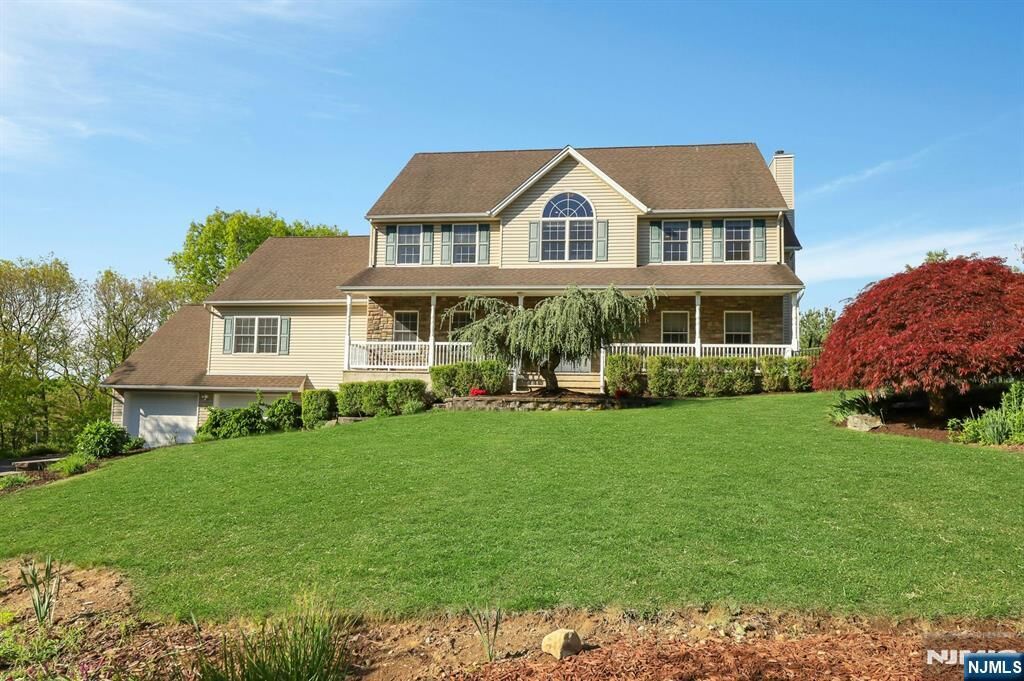 Property Photo: 8 Buena Vista Drive NJ 07456